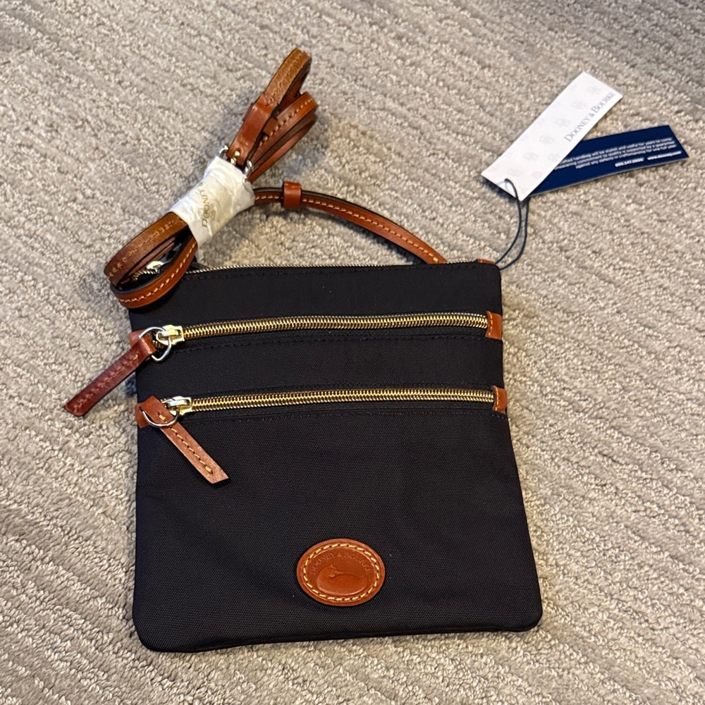 Dooney & Bourke crossbody bag